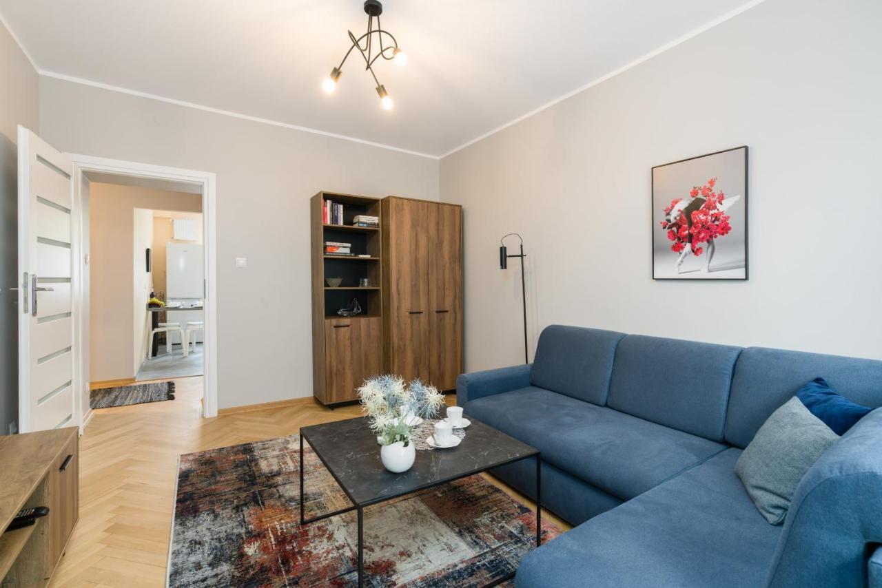 Kosinskiego Apartment Poznan By Noclegi Renters Exteriör bild
