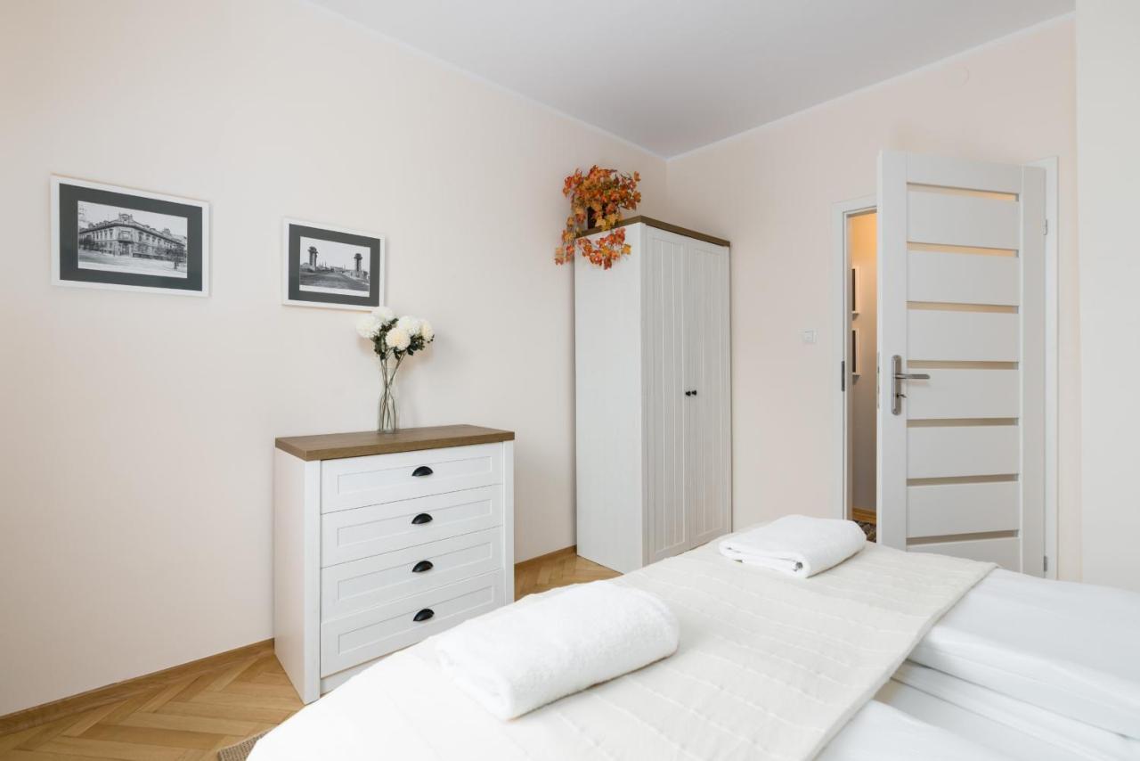 Kosinskiego Apartment Poznan By Noclegi Renters Exteriör bild